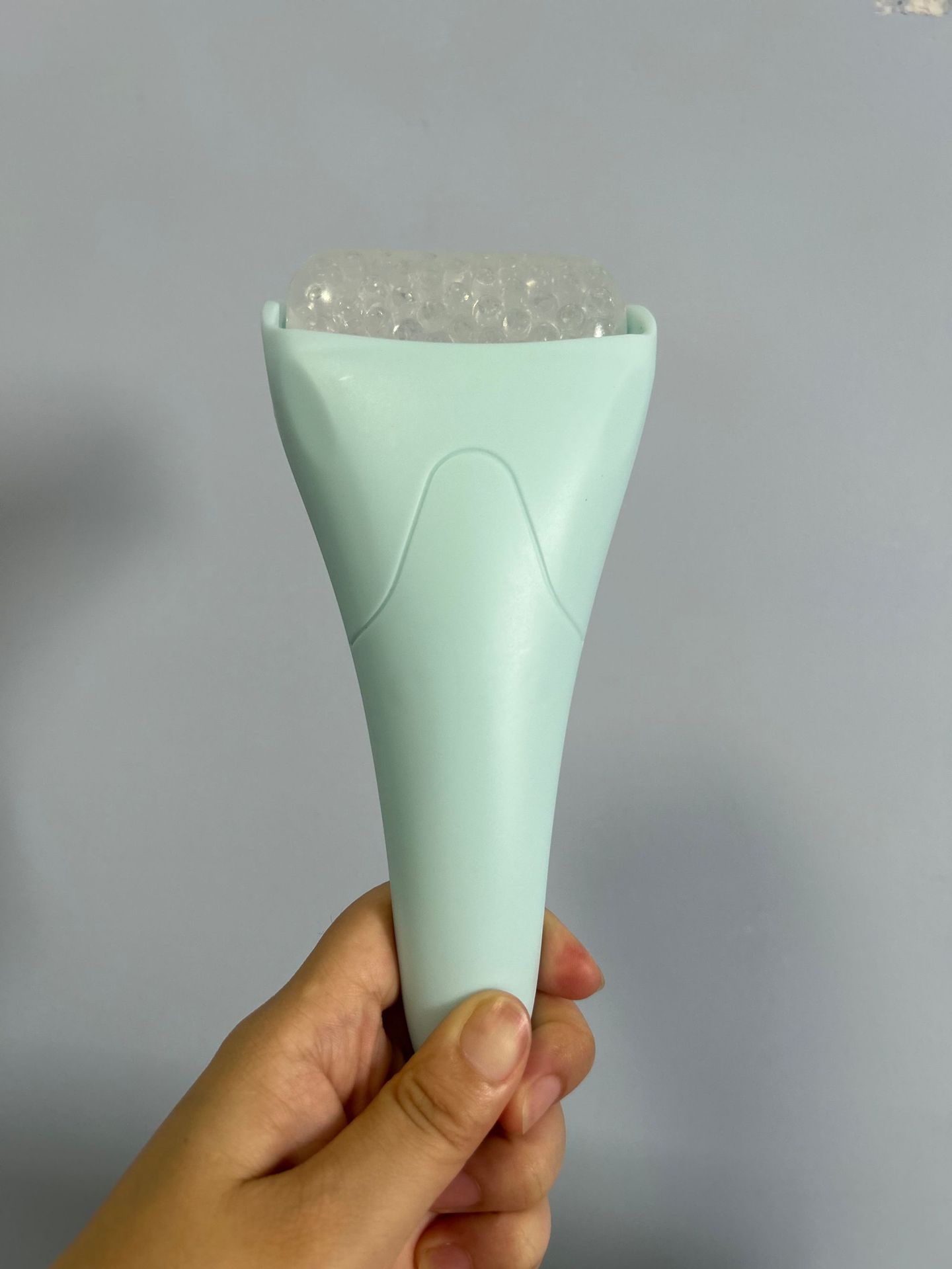 Ice Roller Massager Facial Ice Head Roller Massage-8